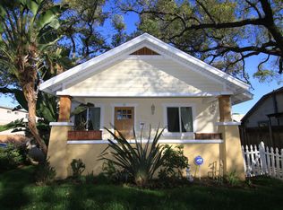 30 N Roosevelt Ave, Pasadena, CA 91107
