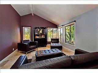 4th image of 713 Las Palmas Dr
