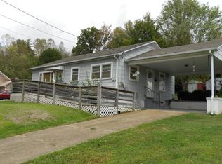 119 Long St, Marion, NC 28752