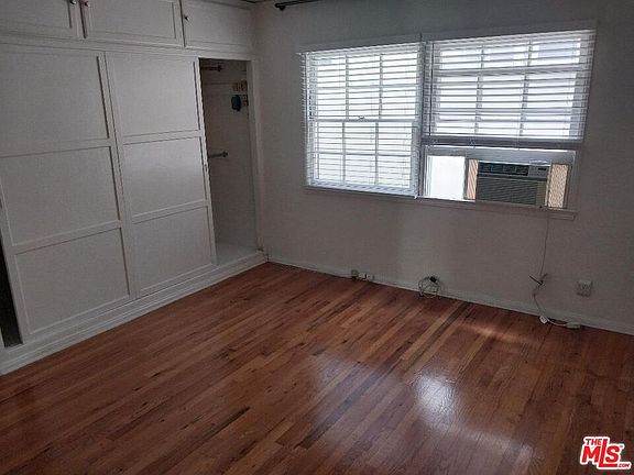 4th image of 8559 Holloway Dr APT 2