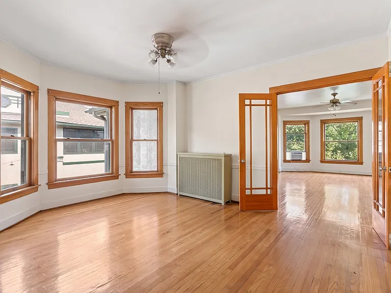 309 Chicago Ave #2 — Photo 7