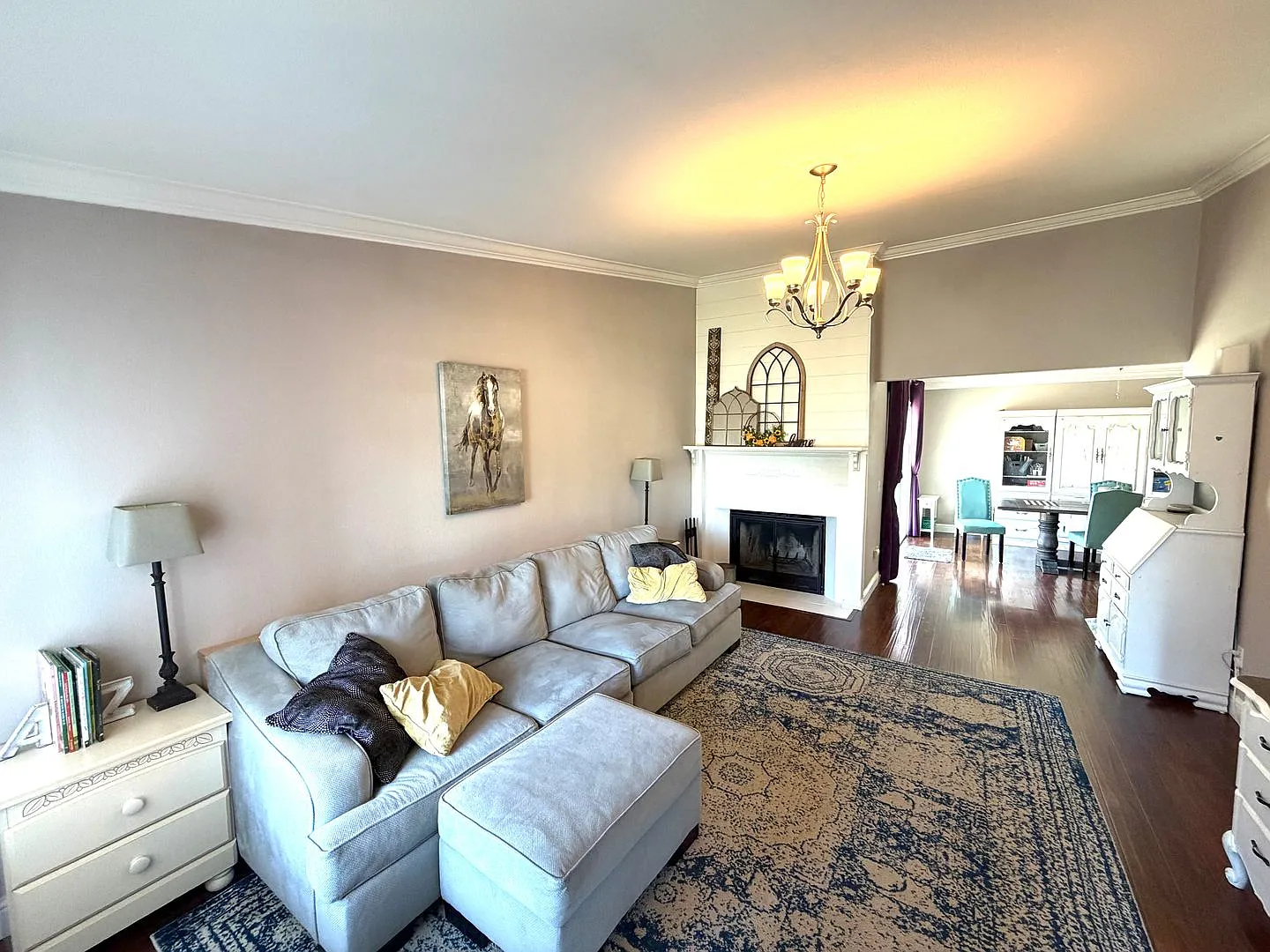 Desirable Home in Lincoln Village A must see! — Photo 4