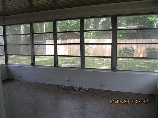 3rd image of 6139 Terry Parker Dr S