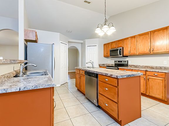 5th image of 3321 White Blossom Ln
