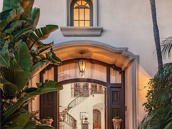 3rd image of 2816 Paseo Del Mar