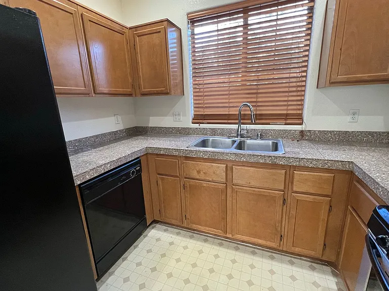 4289 Sugar Dr — Photo 5