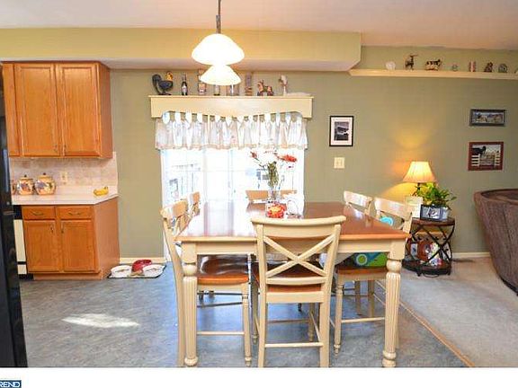 Breakfast Room