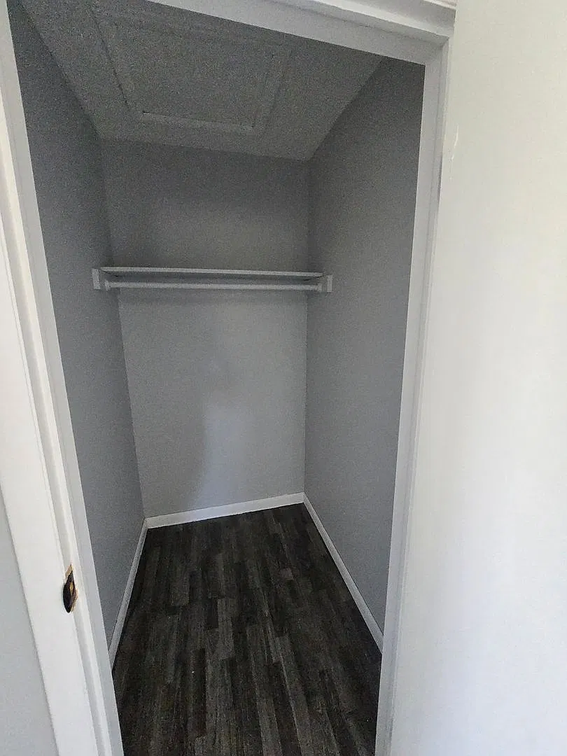 1260 Chaffee Ct — Photo 3