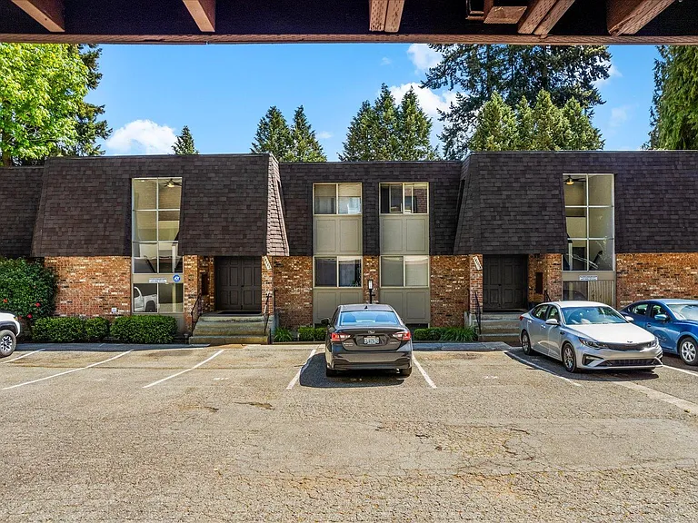 18113 96th Ave NE — Photo 3