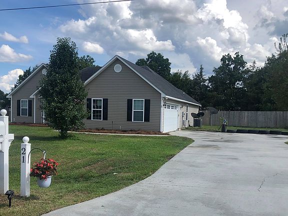 3rd image of 21 Mary Carter Ln