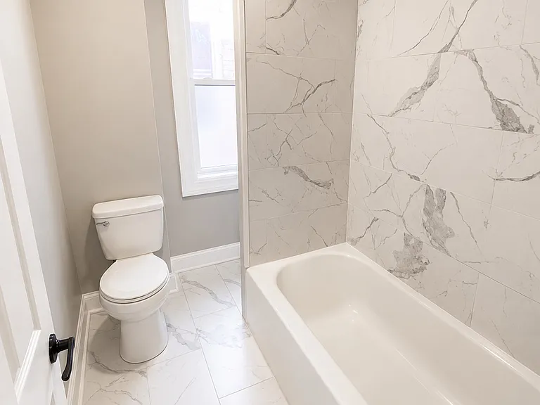 347 N Robinson St — Photo 21