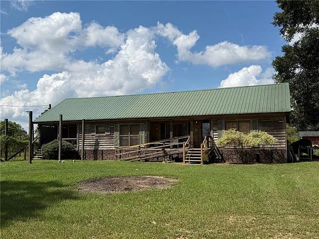 3 bed, 2.0 bath, 1564 sqft, $1,500 — Photo 1