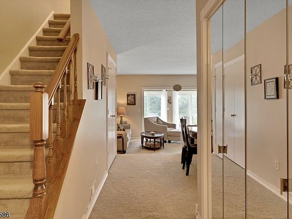 2nd image of 402 Brokaw Ct