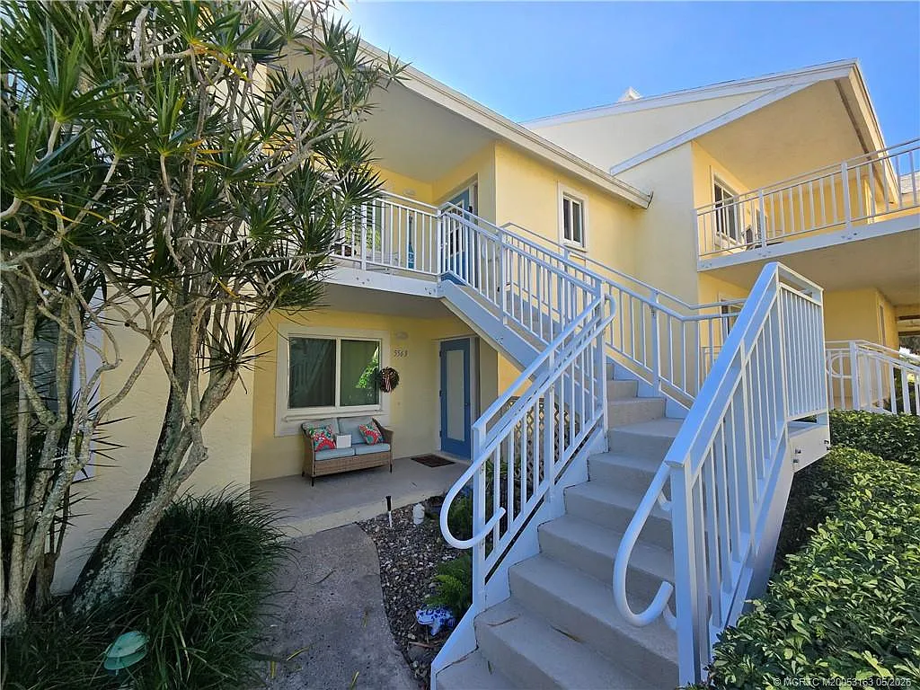 2 bed, 2.0 bath, 1100 sqft, $5,000 — Photo 4