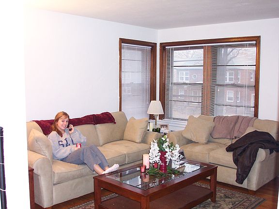 2nd image of 6313 Sutherland Ave #2E
