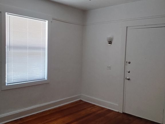 2nd image of 2810 Memphis Ave #B