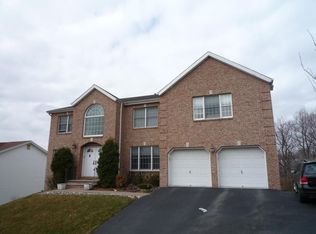 116 Point View Pkwy, Wayne, NJ 07470