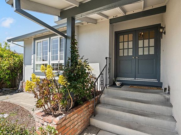 4th image of 1549 Trellis Lane
