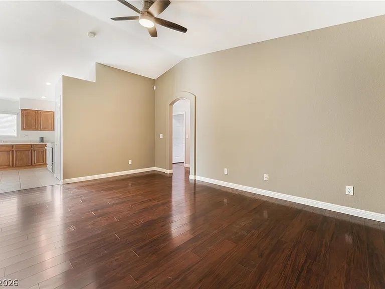 9261 Vervain Ct — Photo 6
