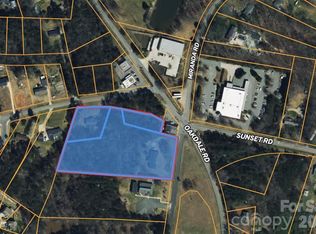 1827 Lawing Rd, Charlotte, NC 28216