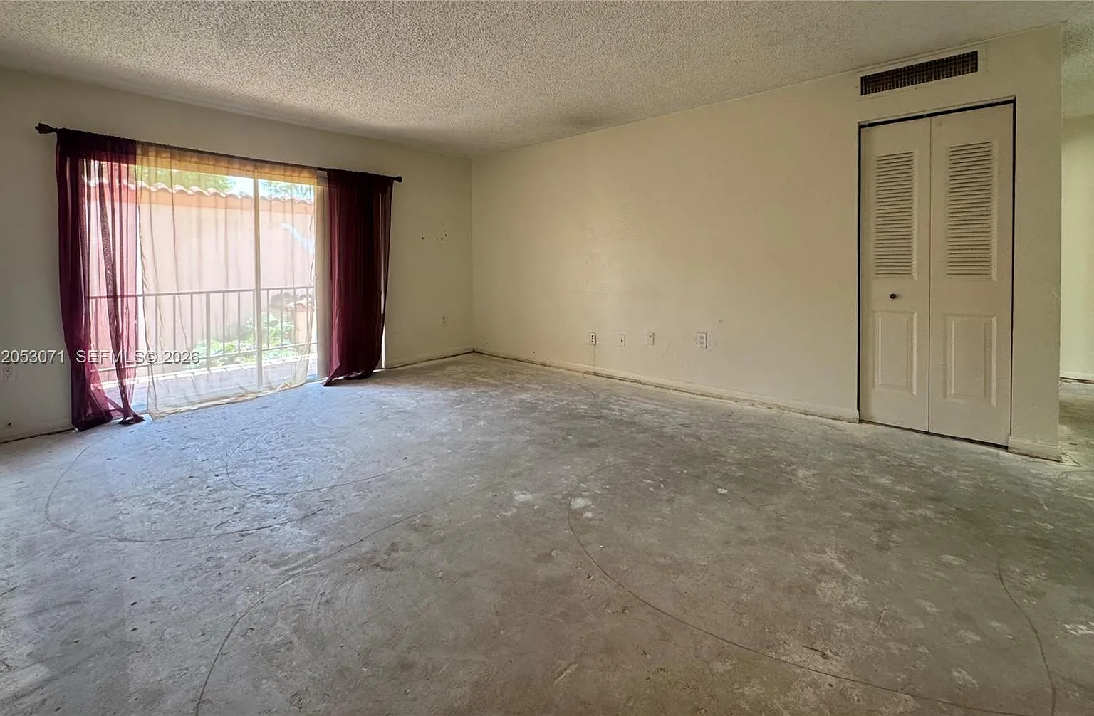 Cypress Village Condo — Photo 2