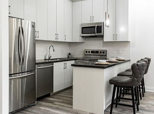 219 Jarvis St #2, Toronto, ON M5B 2C1