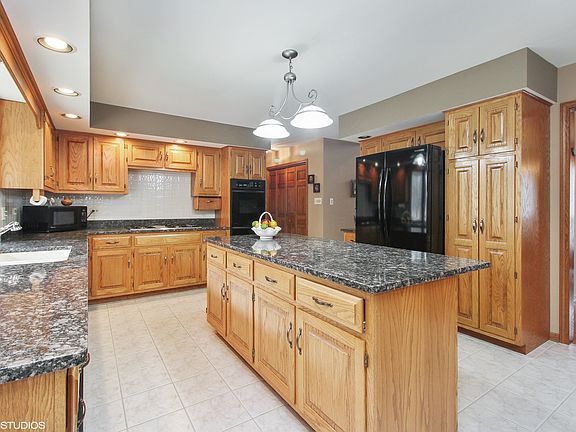 5th image of 11425 Plattner Dr