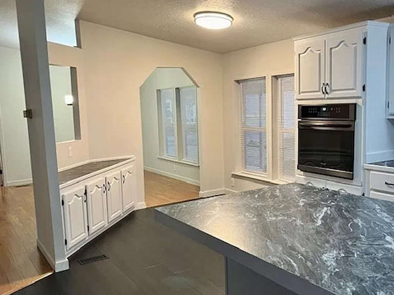 2159 Hastings Ln SE — Photo 10