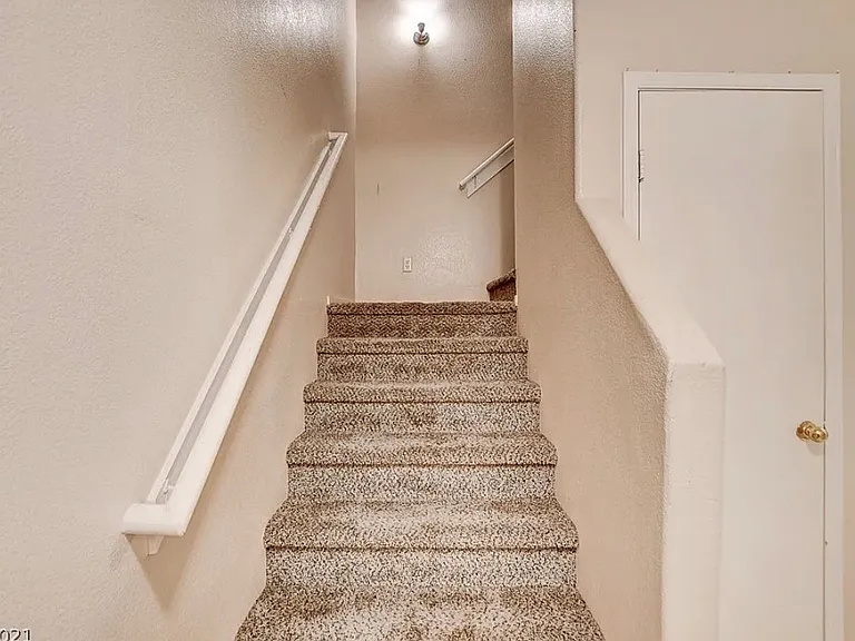 2501 Perryville Ave #103 — Photo 11