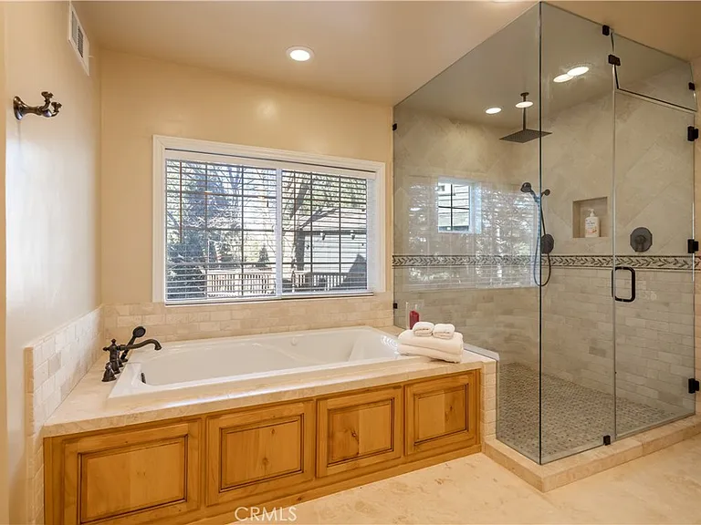 173 Grizzly Rd — Photo 29