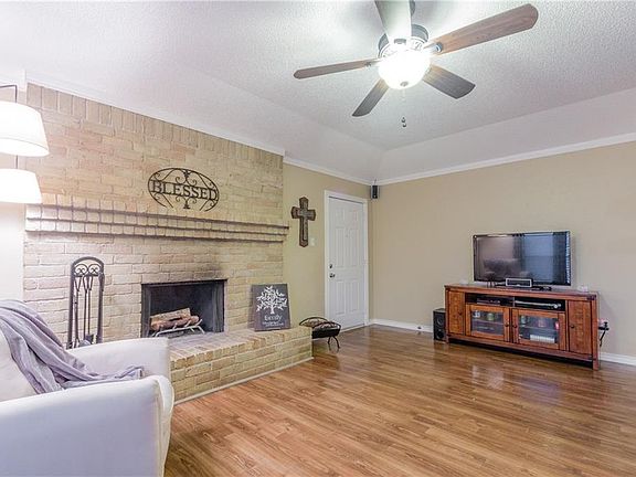 4th image of 6557 Westridge Dr