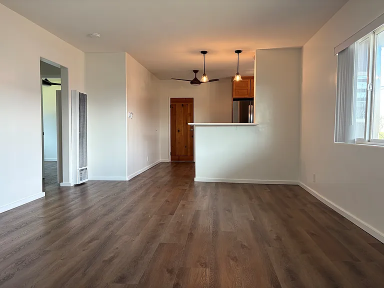 525 E Franklin Ave #2 — Photo 5
