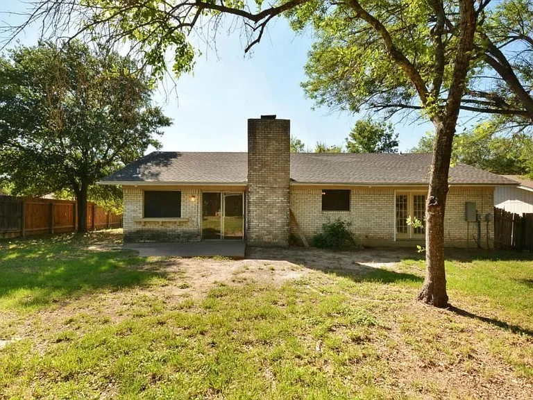 9410 E Meadow Vale — Photo 24