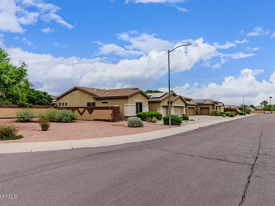 16846 W HALIFAX Street, Surprise, AZ 85374 | Zillow