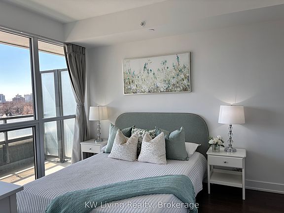 5th image of 181 Bedford Rd #708