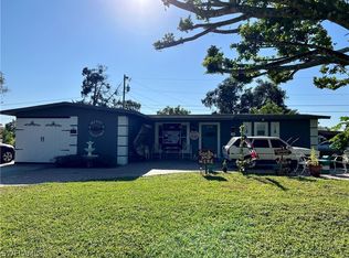 202 W Penn Rd, Lehigh Acres, FL 33936