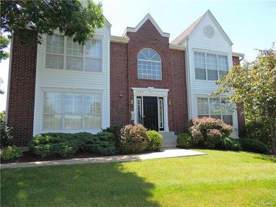 1323 Crossings Ct UNIT B, Ballwin, MO, 63021