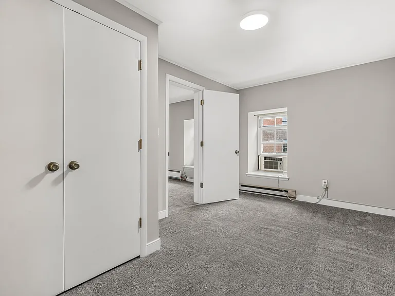 243 E 2nd St #5 — Photo 3