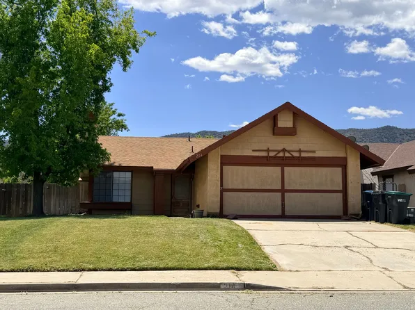 214 Meadowbrook Ct, Tehachapi, CA 93561