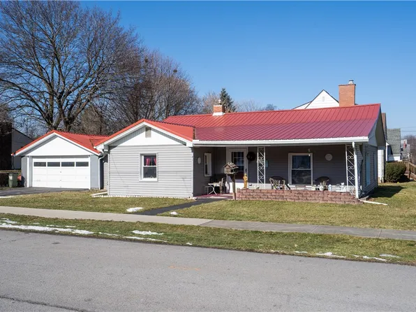 41 Liberty St N, Dansville, NY 14437