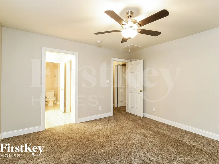 7505 Summersun Dr — Photo 8