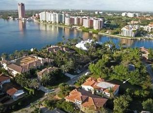 735 Lake Dr, Boca Raton, FL 33432