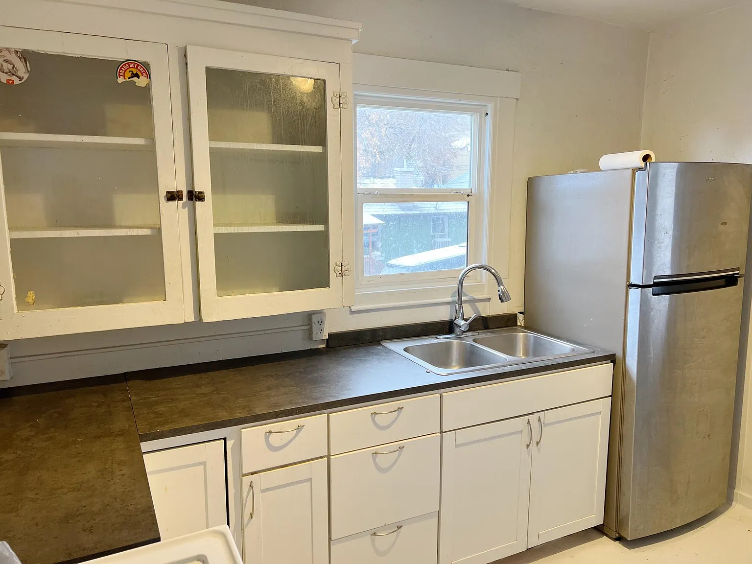 1 bed, 650 sqft, $1,050 — Photo 4