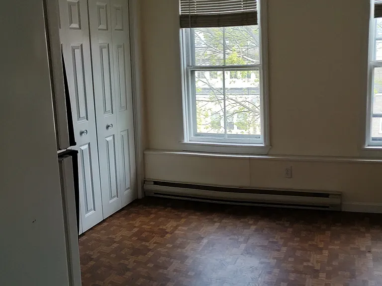 19 Hodges St #2B — Photo 2