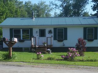 135 Felicity 2nd Ave, Williamstown, VT 05679