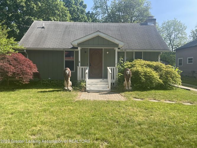 1st image of 409 W Plain St