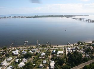 4310 NE Indian River Dr, Jensen Beach, FL 34957