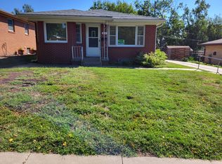 864 S 39th St, Lincoln, NE 68510
