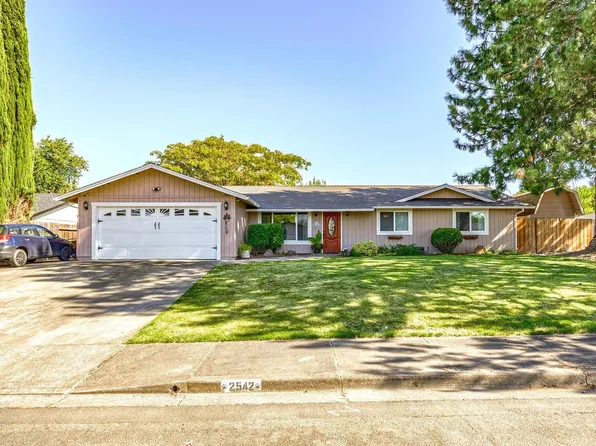 2542 Fontaine Cir, Medford, OR 97504