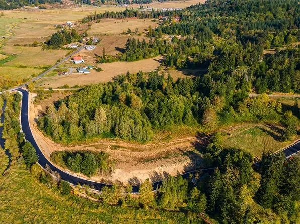 1824 Salzer Creek Drive, Centralia, WA 98531